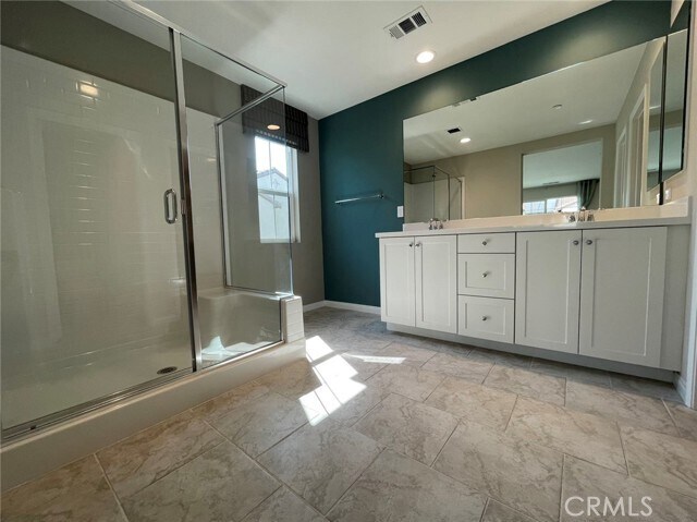 Building Photo - 16025 Symphony Ln