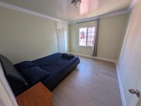 Building Photo - 1406 Highland Blvd