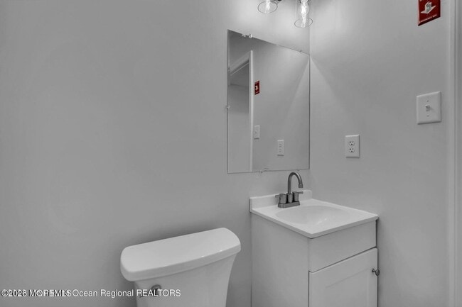 Building Photo - 152 Windward Dr