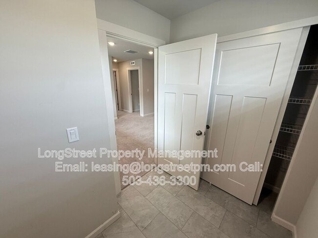 Building Photo - 5954 Henshaw St SE
