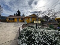 Building Photo - Charming 3 Bedroom Home with Beautiful Backyard & RV Parking