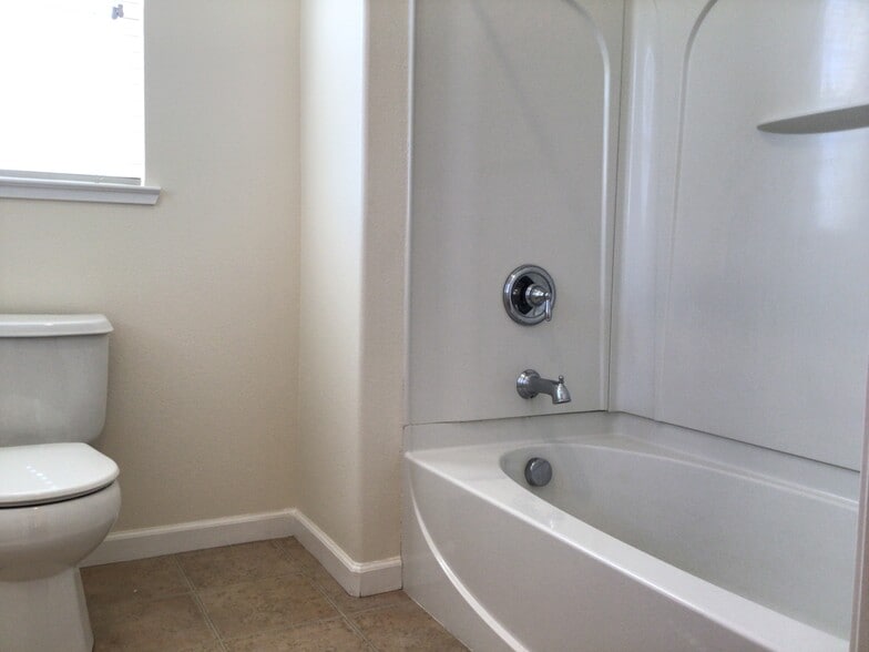 Building Photo - 7070 Sacred Cir