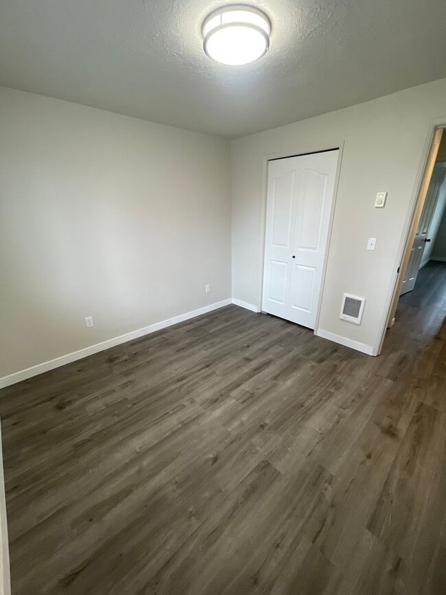 Building Photo - Must See Updated 3 Bedroom with Large Yard!