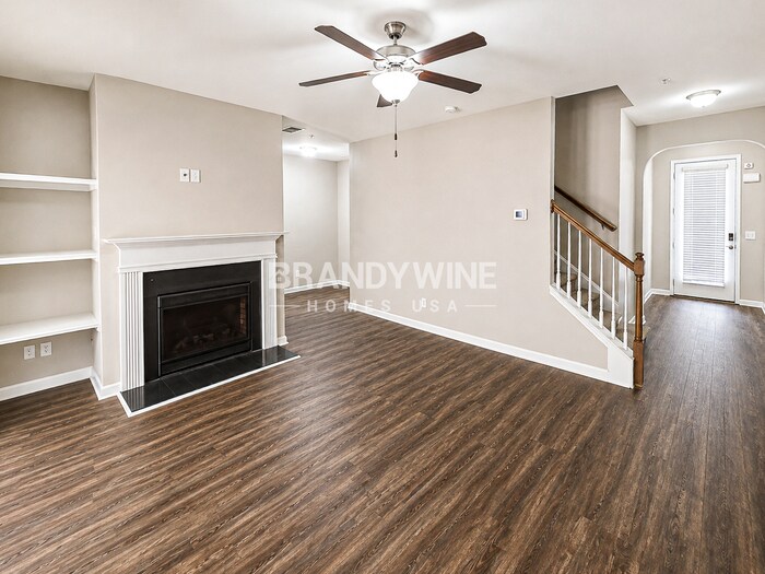 Building Photo - 3892 Augustine Pl