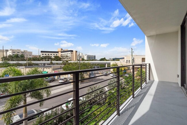 Building Photo - 7435 SW 61st Ave