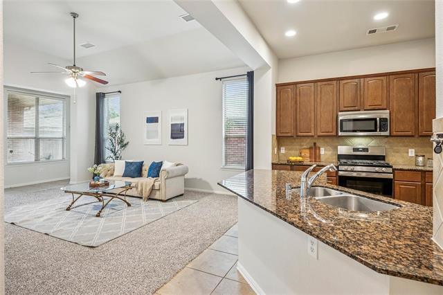 Building Photo - 5024 Birchwood Dr
