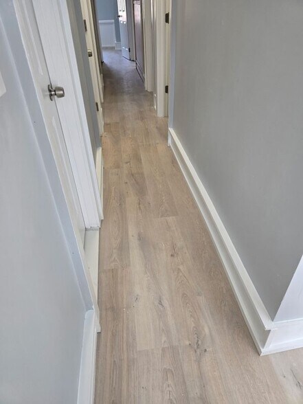 Building Photo - 540 46th St