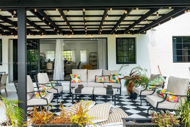 Building Photo - 5149 Alton Rd