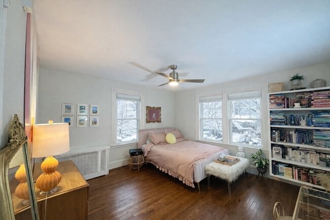 Building Photo - 15 Bearse Ave