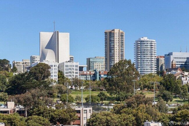 Building Photo - 601 Grove St