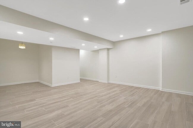 Building Photo - 4112 Century Ct