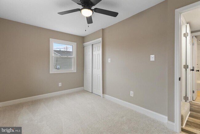 Building Photo - 8 Control Ct