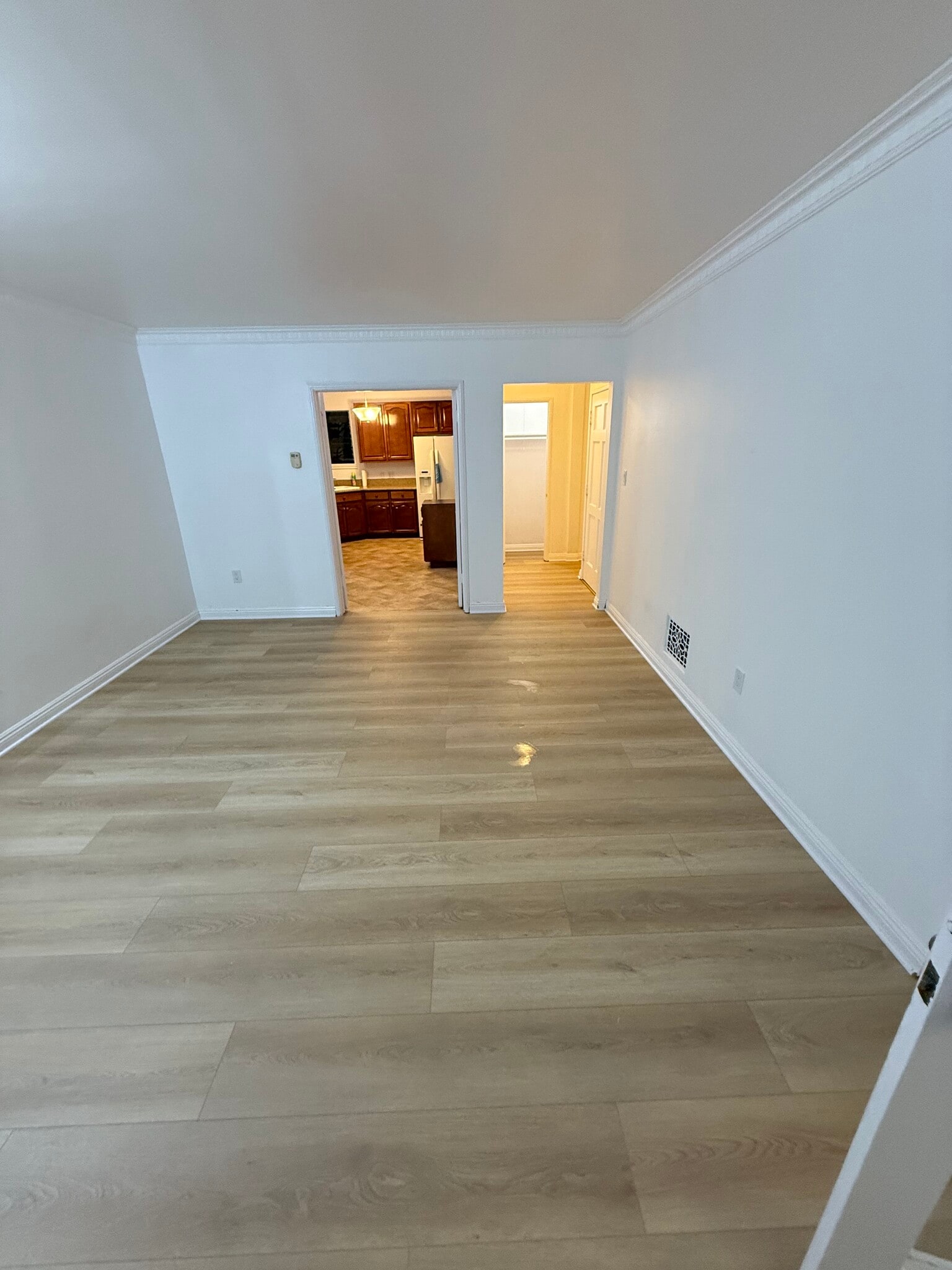 Great Room - 846 N Sweetzer Ave