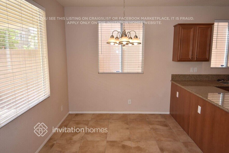Building Photo - 8344 S Pioneer Way