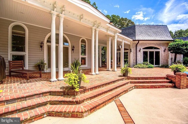 Building Photo - 11501 Skipwith Ln