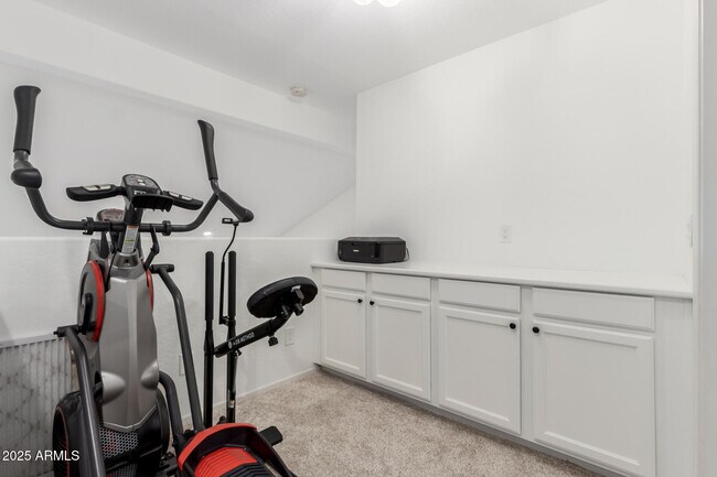 Building Photo - 6531 W Tether Trail