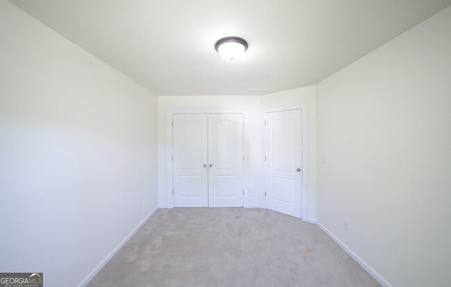 Building Photo - 104 Putters Dr