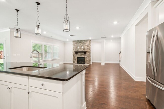 Building Photo - Nolensville home in the highly sought-afte...