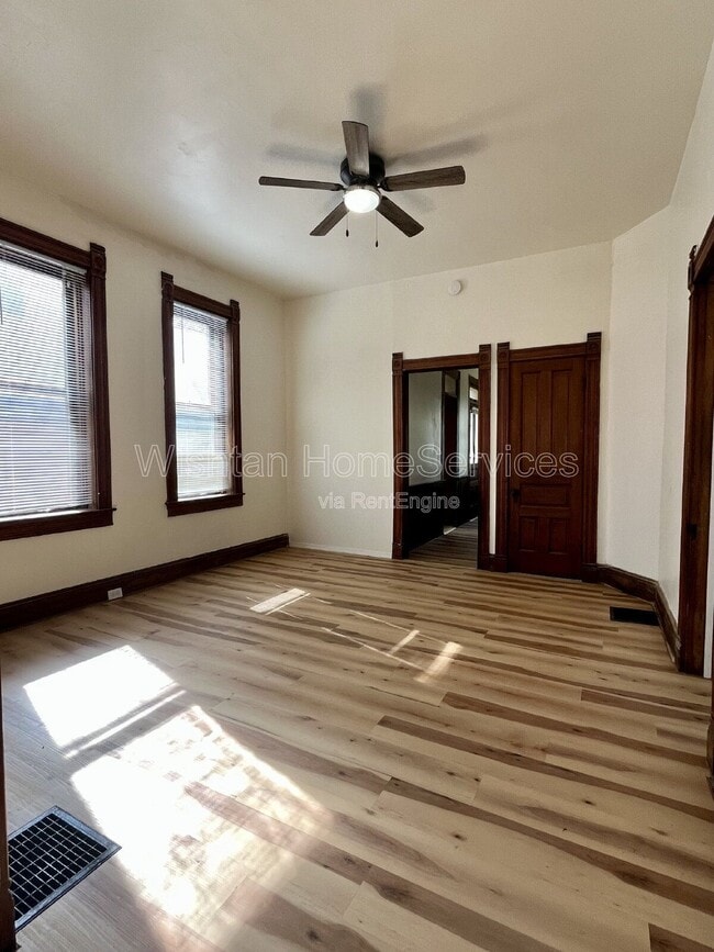 Building Photo - 1016 York St