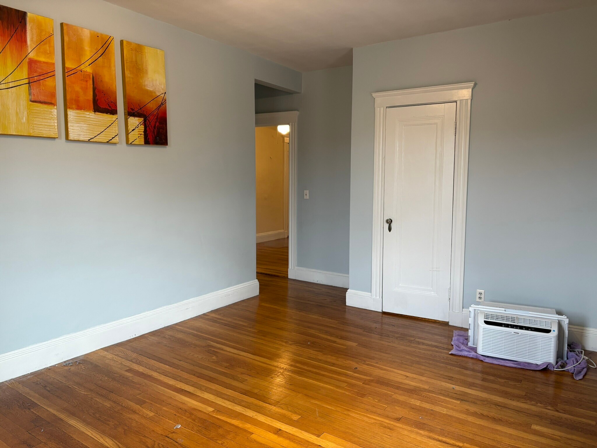 Building Photo - 52 Babcock St