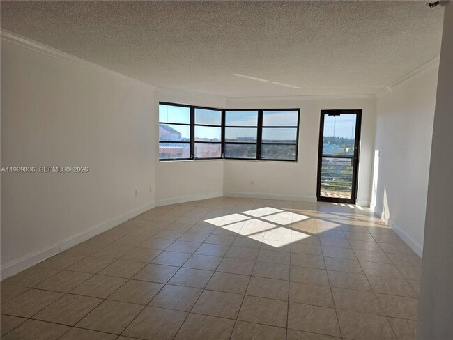 Building Photo - 20840 San Simeon Way