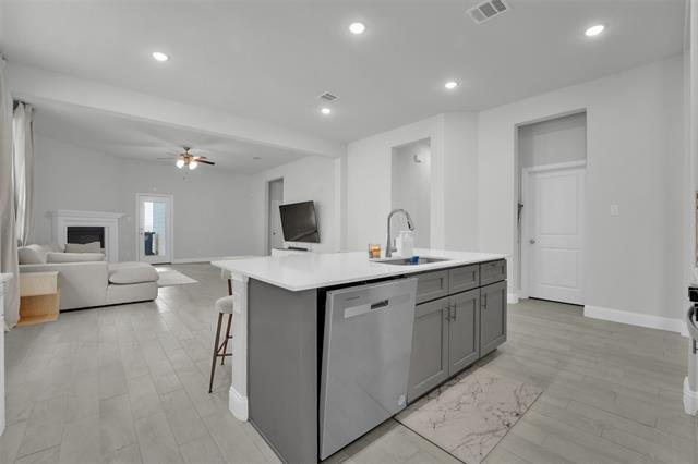 Building Photo - 1616 Barnwood Trce