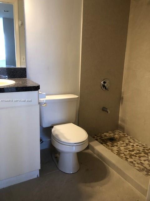 Building Photo - 2025 NE 164th St