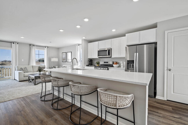 model home - kitchen - 8685 Orchid Dr