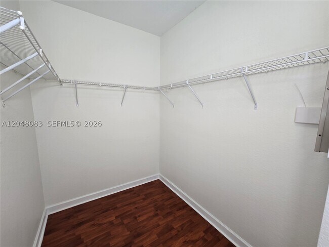Building Photo - 14758 SW 9th Ln