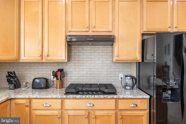 Building Photo - 5274 Pocosin Ln