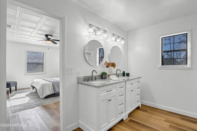 Building Photo - 54221 Cravey Rd