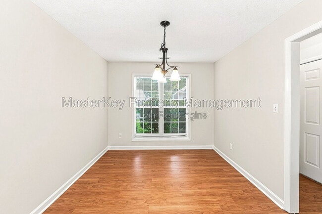 Building Photo - 6307 Forest Ridge Dr