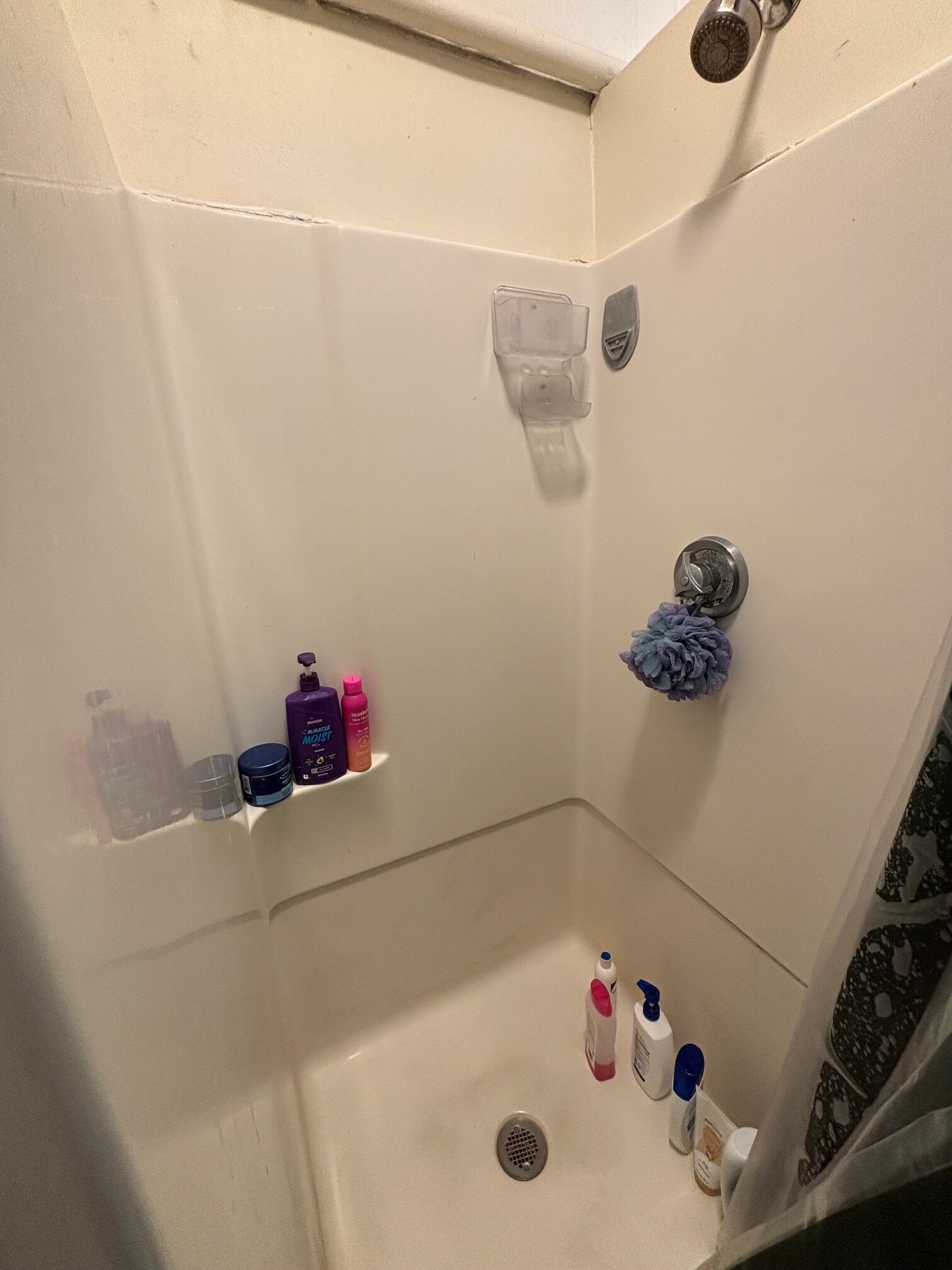 Building Photo - 69 Charles St