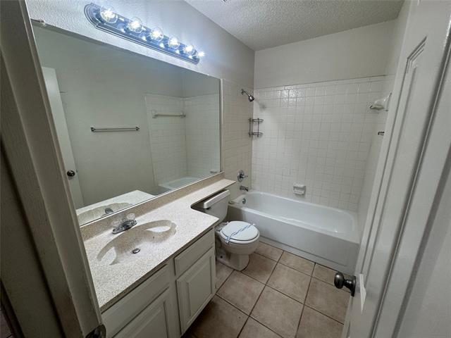 Building Photo - 959 Grasswood Ct