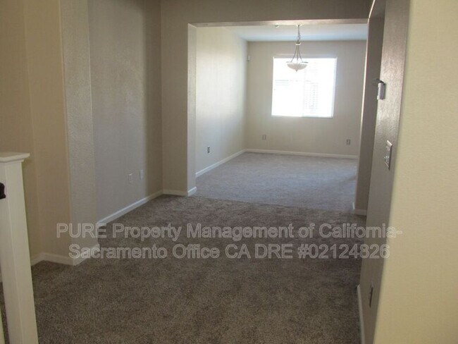 Building Photo - 1749 Camino Real Way