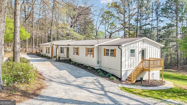 Building Photo - 140 Mary Freeman Rd