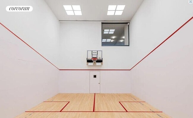 Building Photo - 170 East End Ave