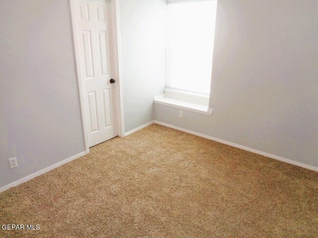 Building Photo - 11353 Loma Linda Cir