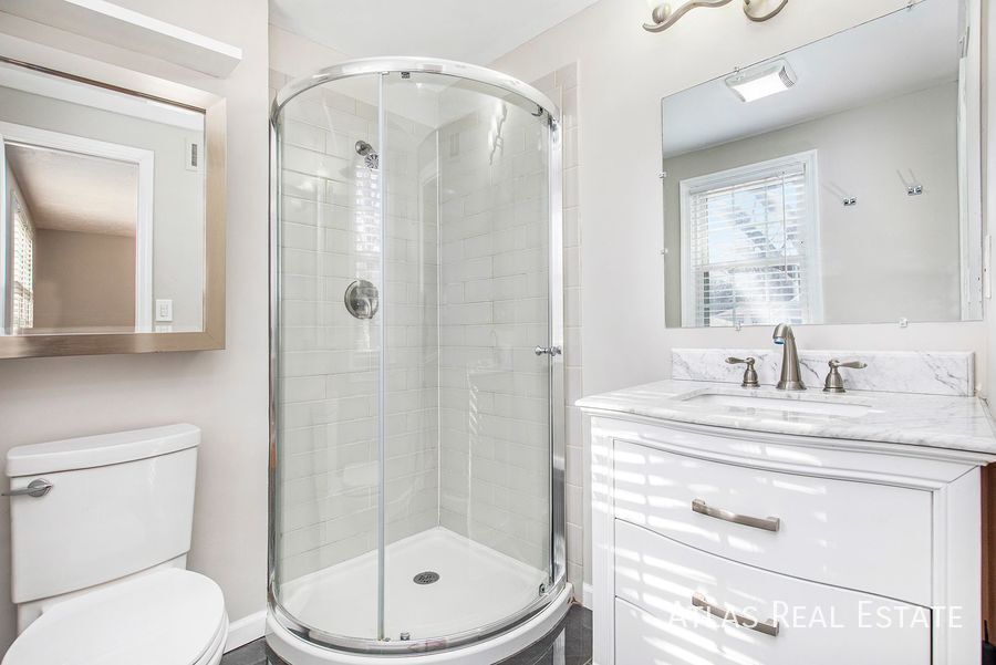 Building Photo - 4412 W 77th Pl