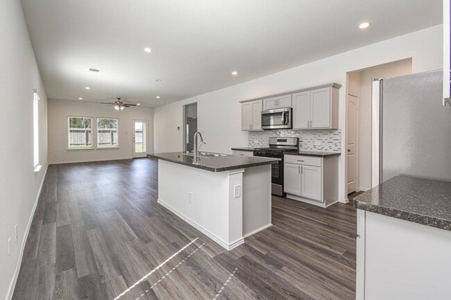 Building Photo - 24219 Copperleaf Bay Ln