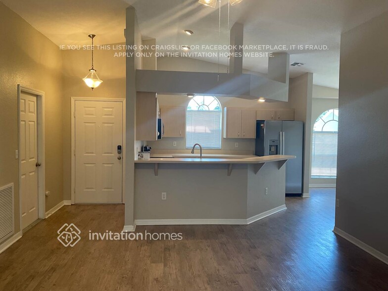Building Photo - 5237 Snowy Heron Dr
