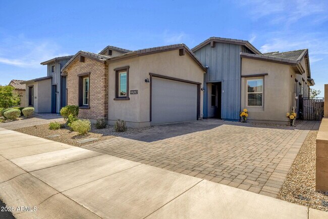 Building Photo - 32924 N 73rd Way