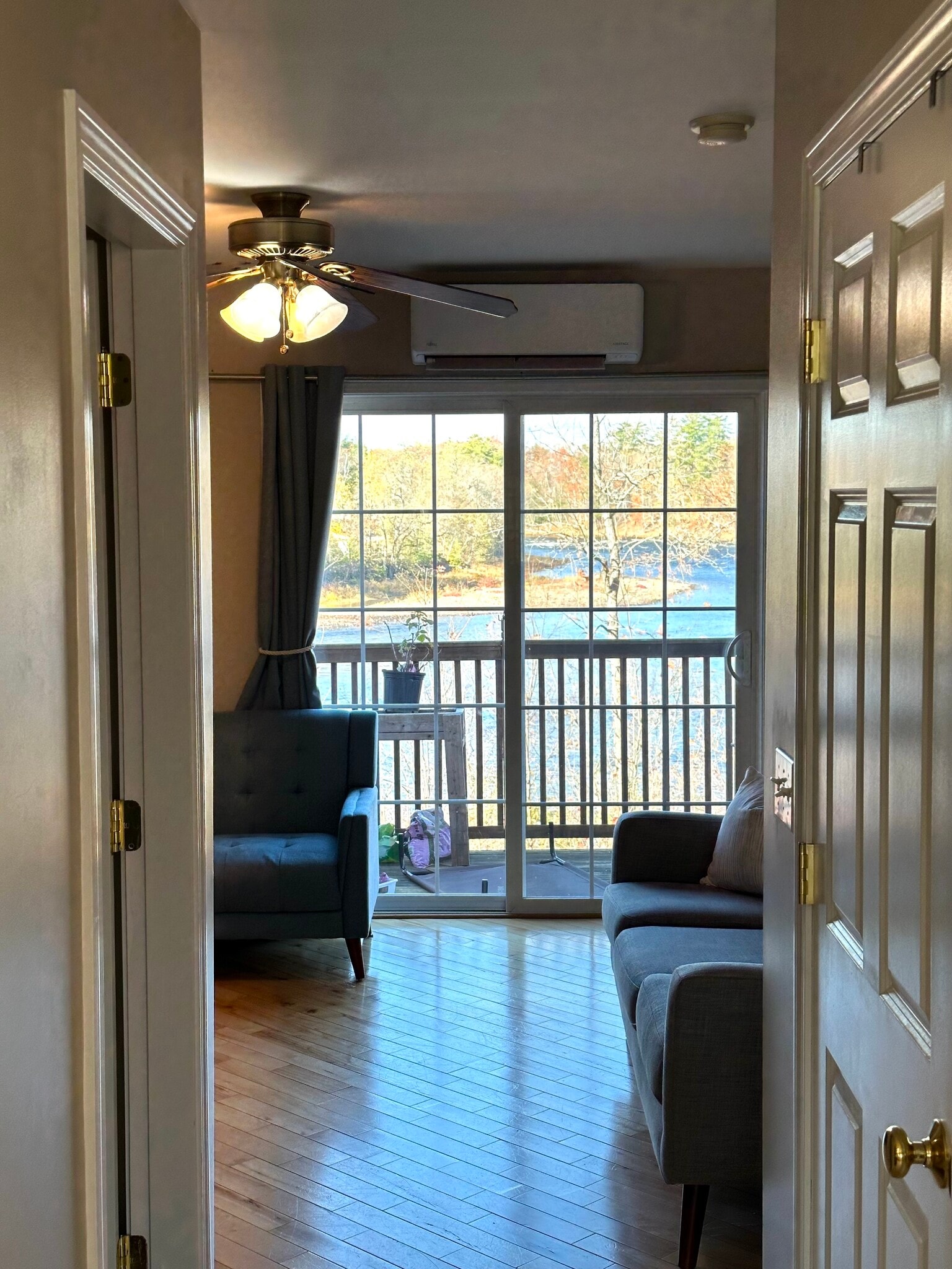 Building Photo - 39 River Village Dr