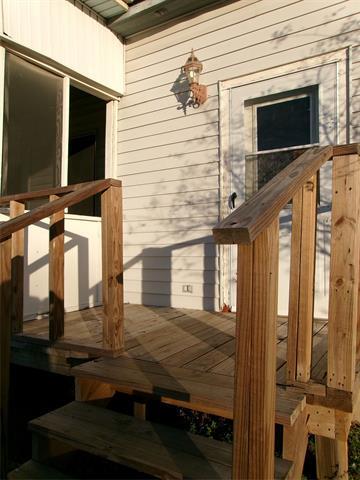 Building Photo - 1519 S Hwy 67