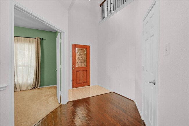 Building Photo - 1403 Lochstone Dr