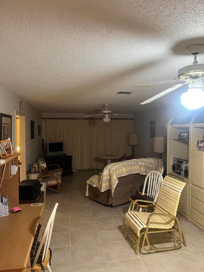 Building Photo - 1030 Pheasant Run Dr