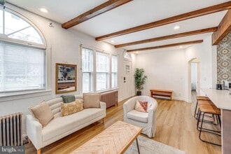 Building Photo - 4209 Queensbury Rd