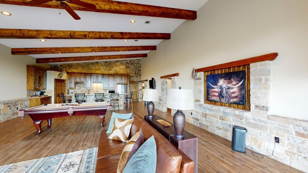 Building Photo - 8261 Nemec Ln