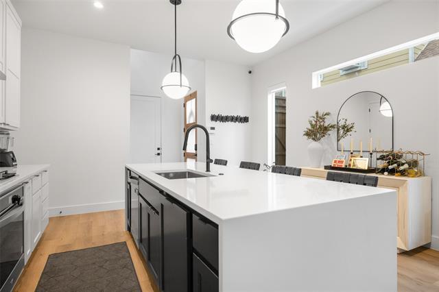 Building Photo - 416 Grandview Ave