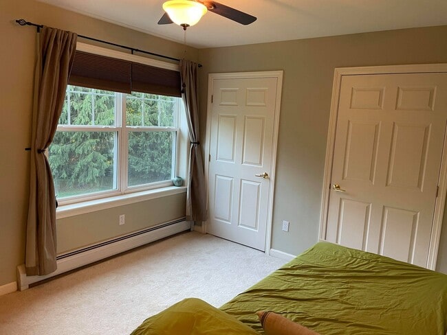 Building Photo - 7 Marion Ave